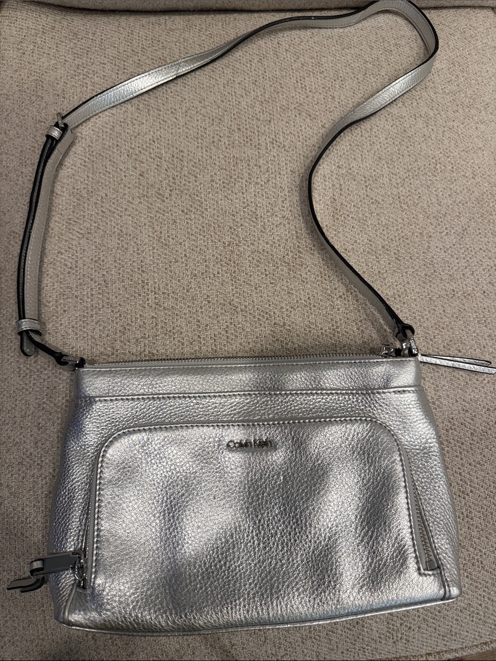 Calvin Klein Metallic Silver Genuine Leather Crossbody Bag NEW